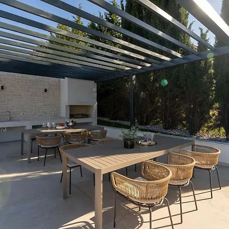 La Residenza Iii بوريتش