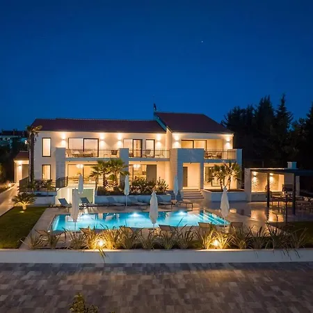 La Residenza Iii بيت للعطل *